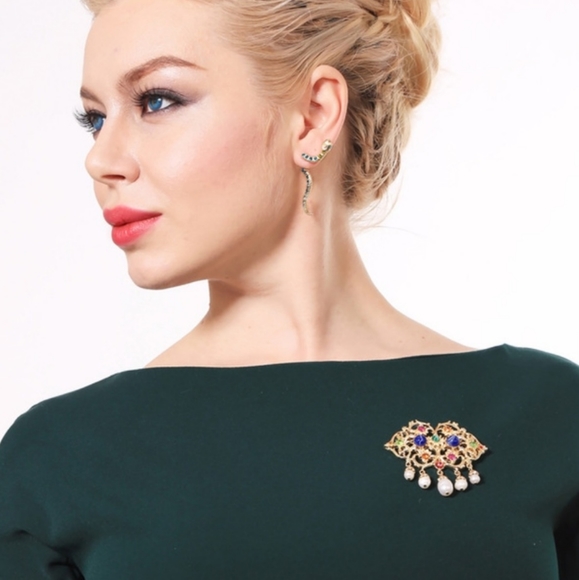 NWT Golden Crystal Statement Snake Earrings - Picture 3 of 5